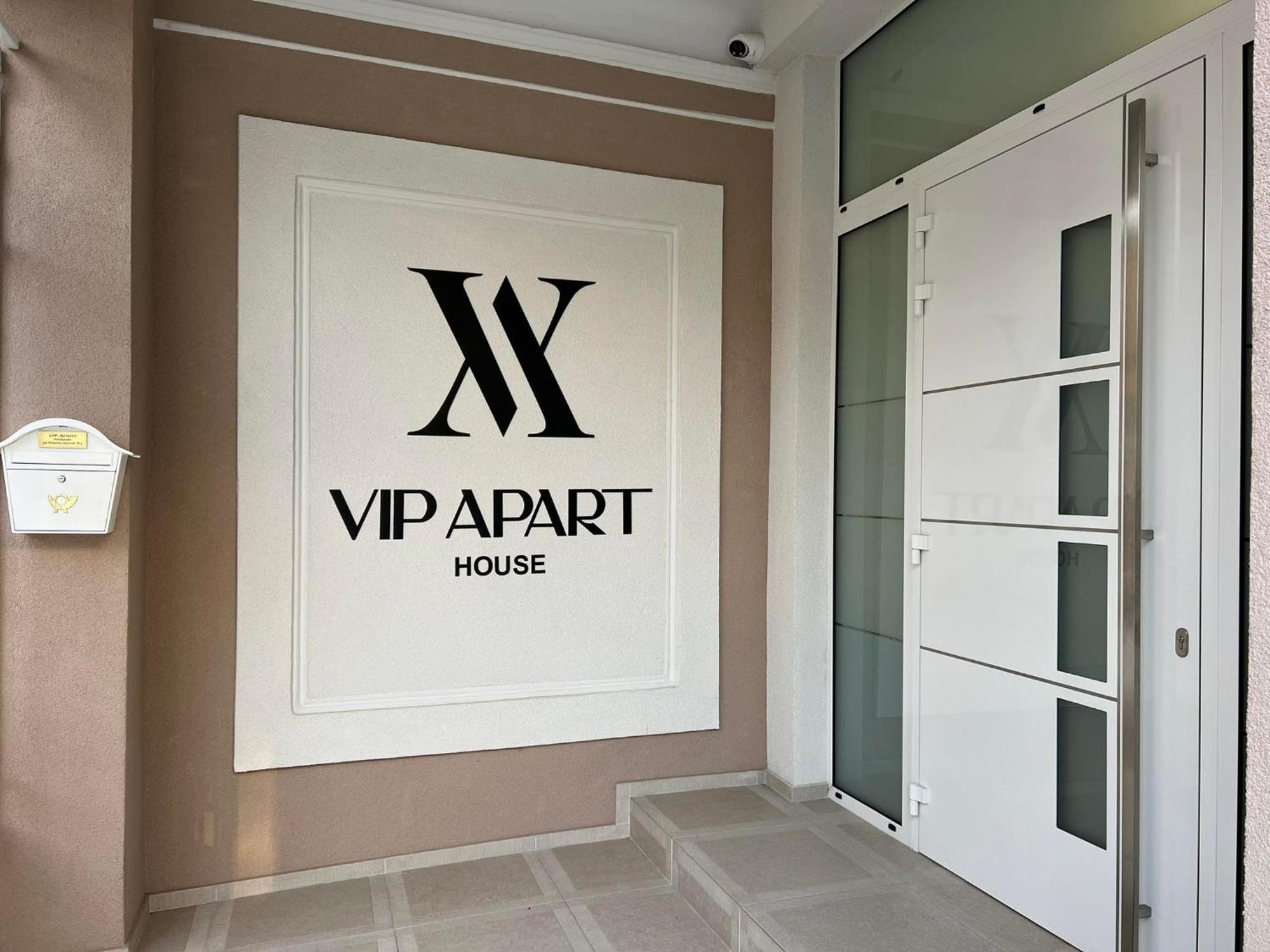 Хотел Vip Apart House Plevna Kültér fotó