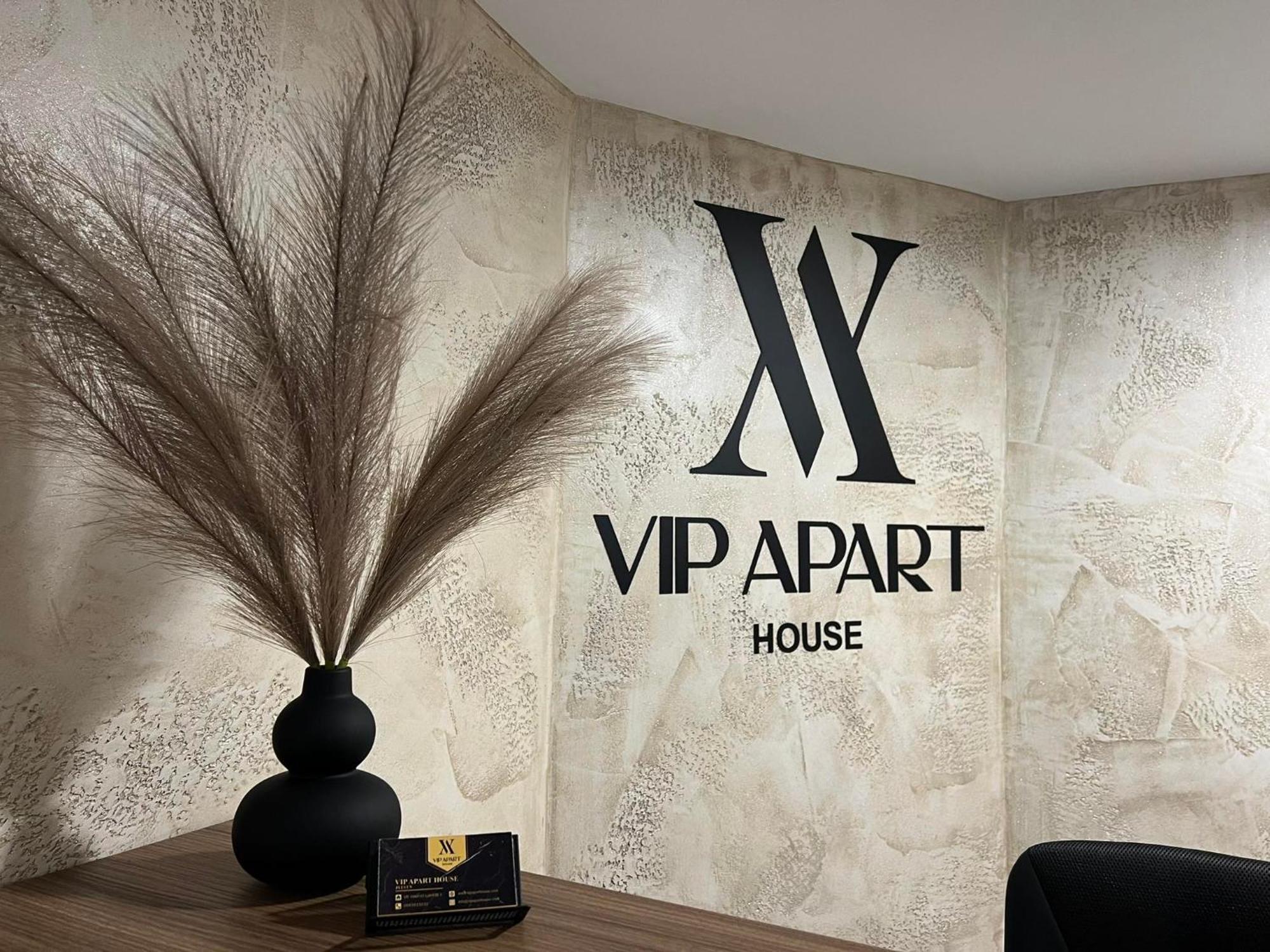 Хотел Vip Apart House Plevna Kültér fotó