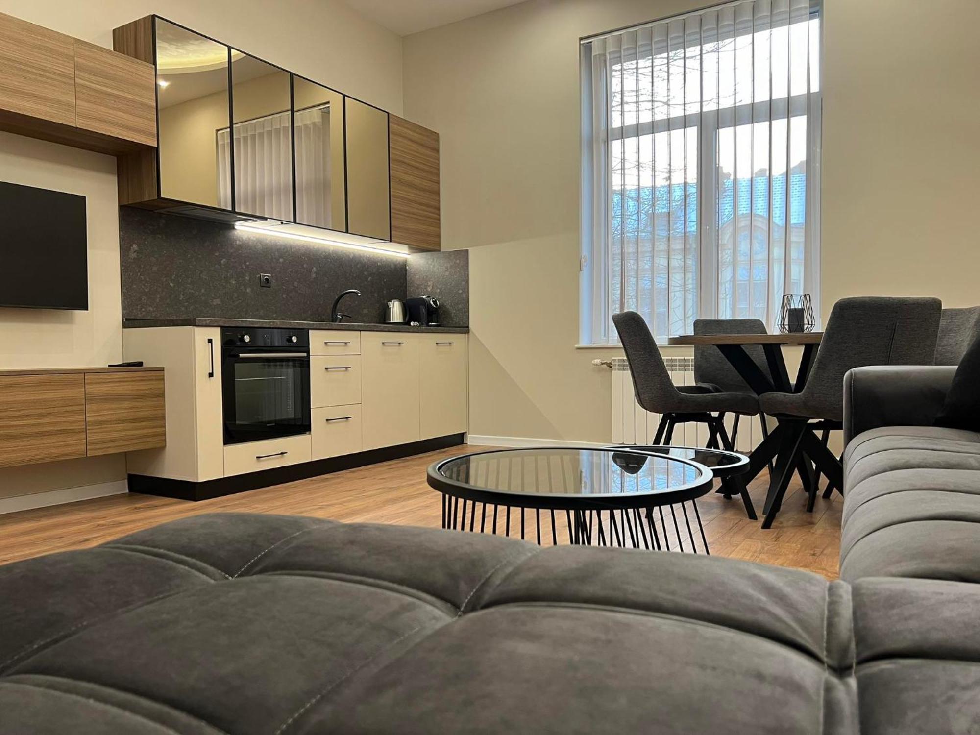 Хотел Vip Apart House Plevna Kültér fotó